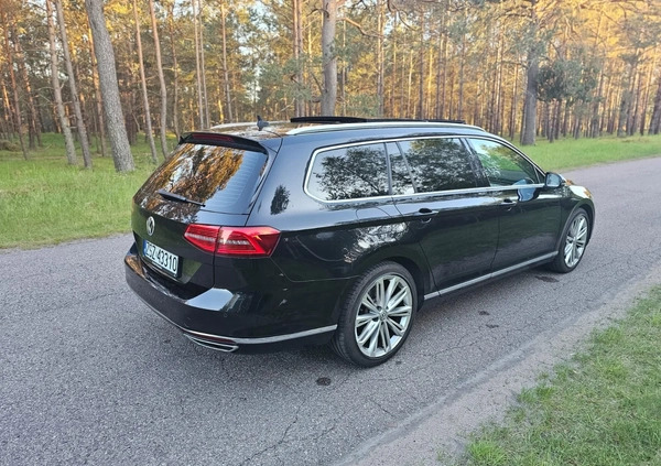 Volkswagen Passat cena 67900 przebieg: 217000, rok produkcji 2015 z Śrem małe 742